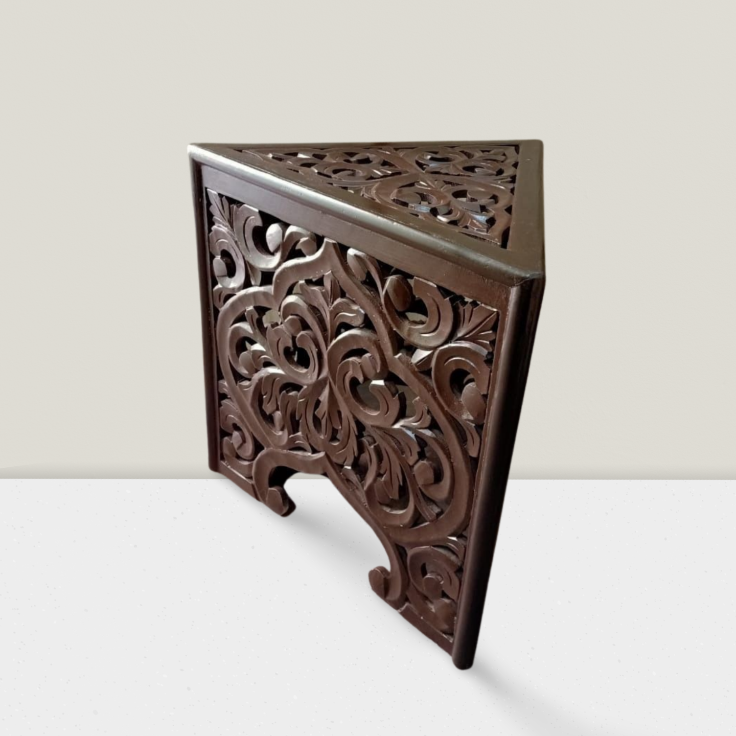 AYR__124______size_18__x_16__x_16______MDF